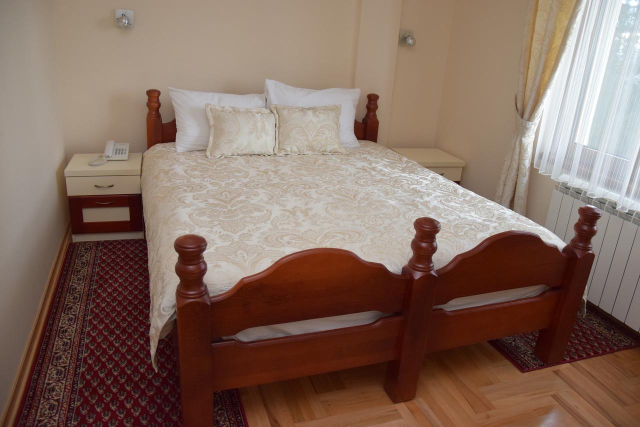 In Hotel Zlatar Ex Zlatarski Biseri Nova Varoš Esterno foto